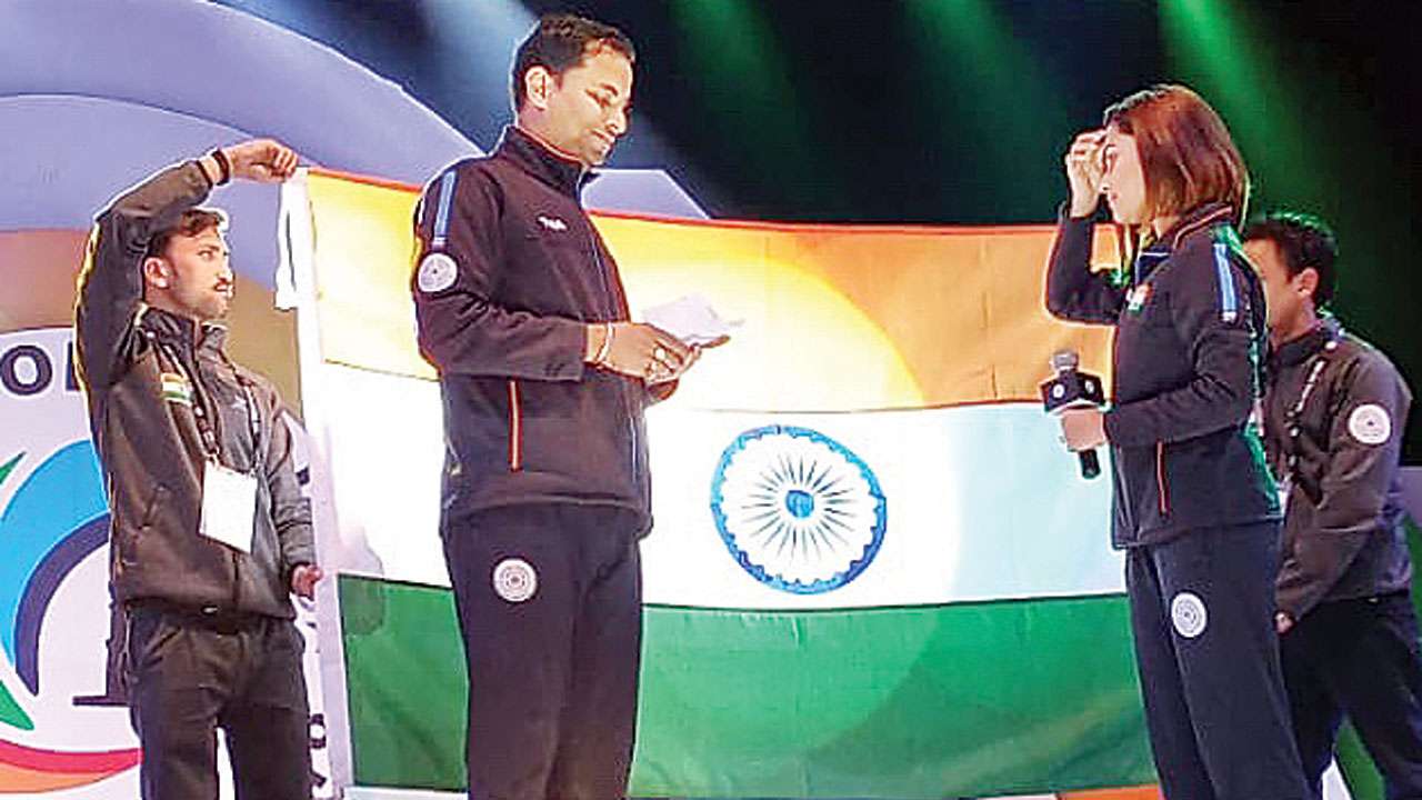 Sanjeev Rajput (left) and Heena Sidhu