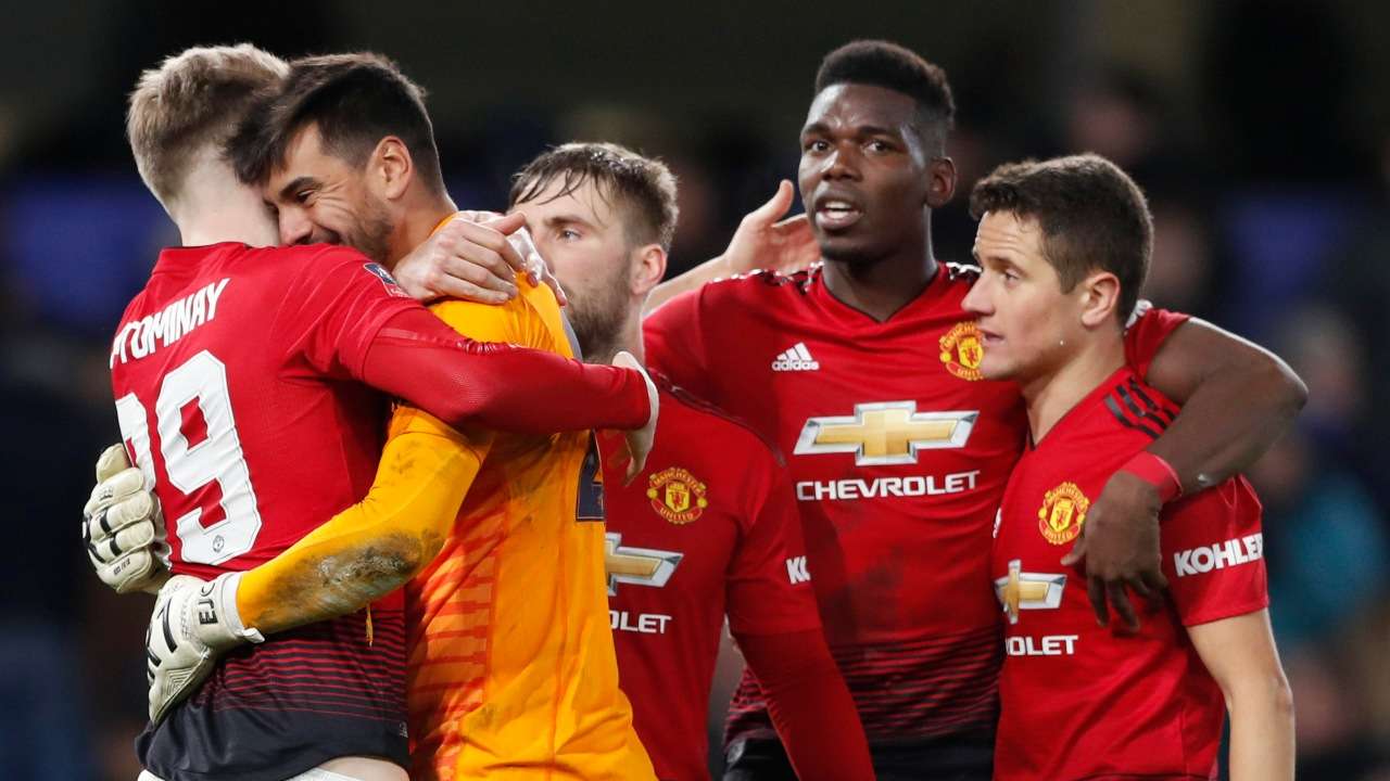 ole gunnar solskjaer liverpool jersey