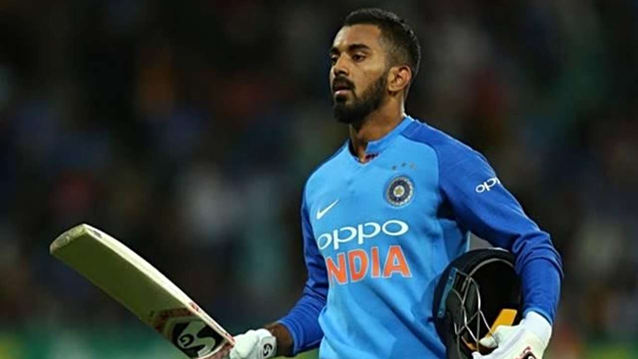 KL Rahul reaches 50 in comeback match