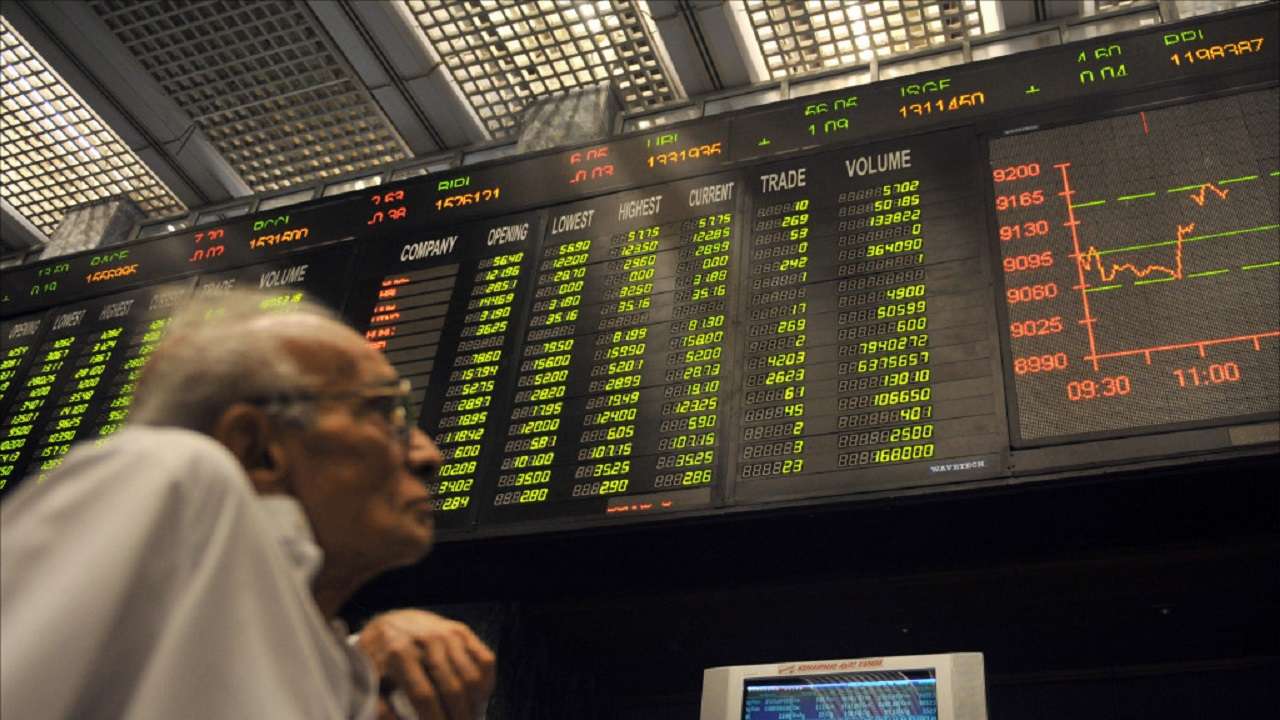 Karachi stock exchange nosedives nearly 1500 points after IAF shot down Pakistan's F16 jet