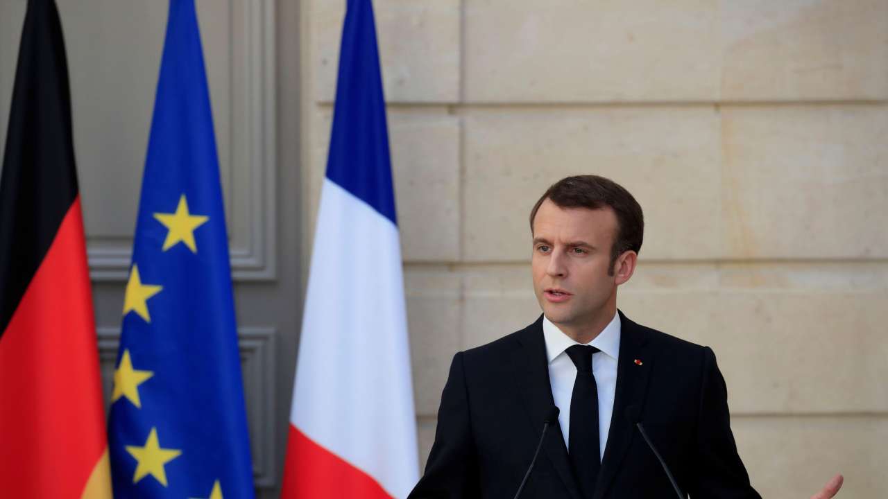 (Emmanuel Macron) 
