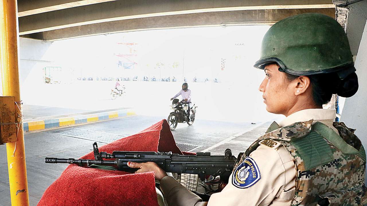 Gujarat-security personnel