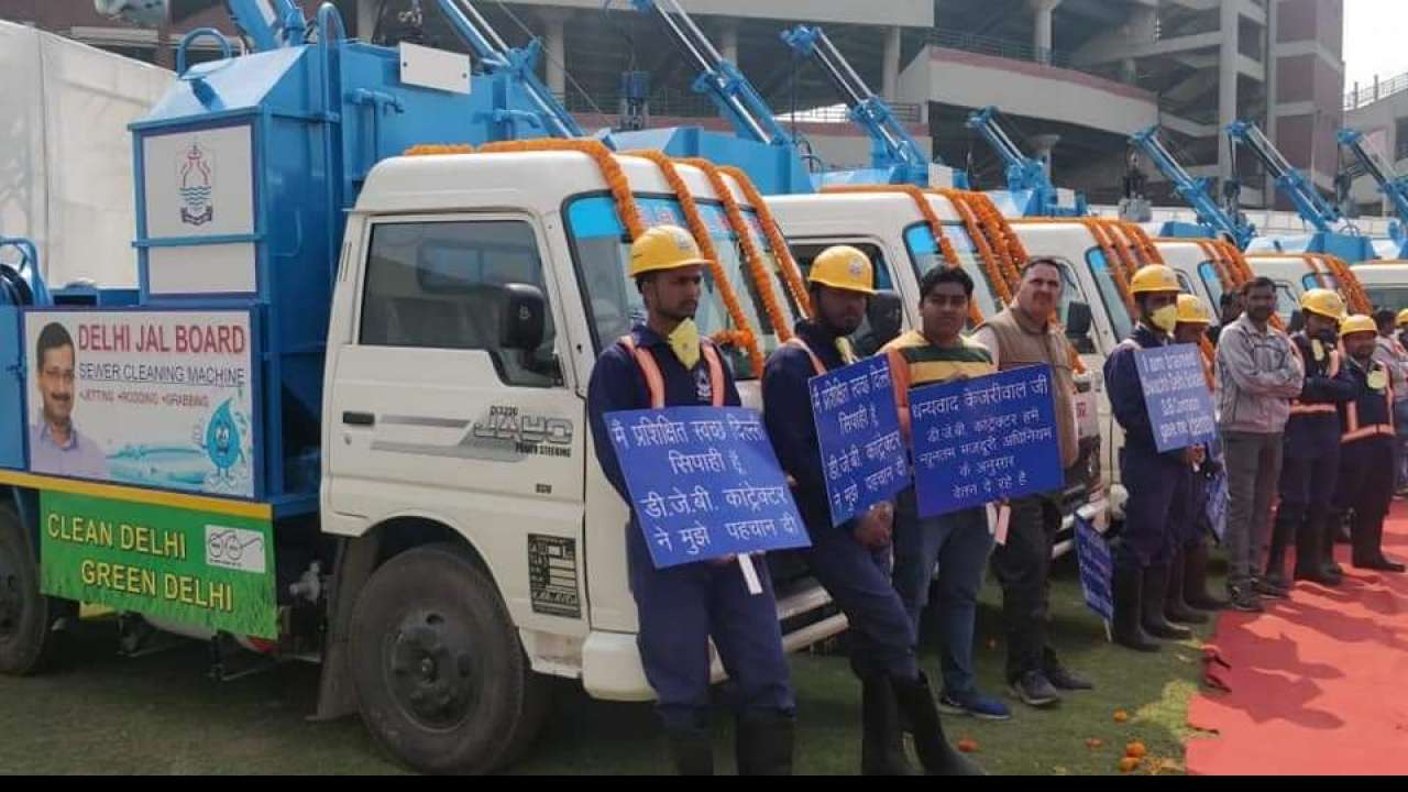 To end manual scavenging, Delhi govt distributes 200 sewer cleaning ...