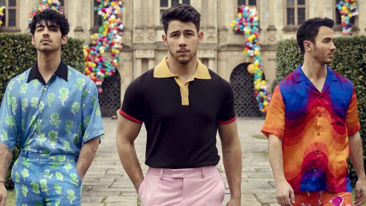 After releasing single 'Sucker', Jonas Brothers perform at a secret concert in New York