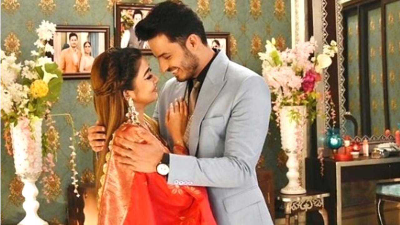 Tinaa Dutta and Mohit Malhotra in 'Daayan'