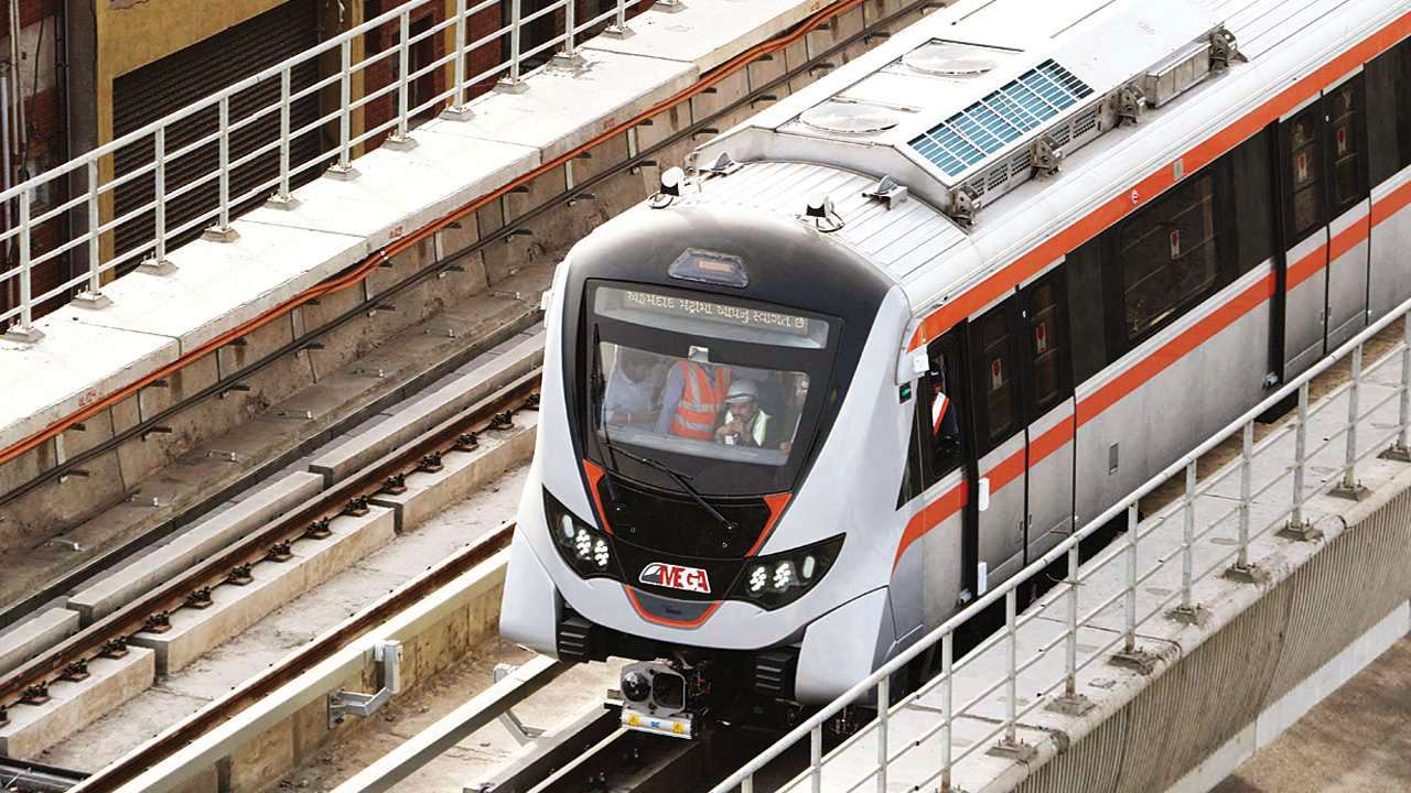 Ahmedabad: AC snag brings Metro to a halt for 10 minutes