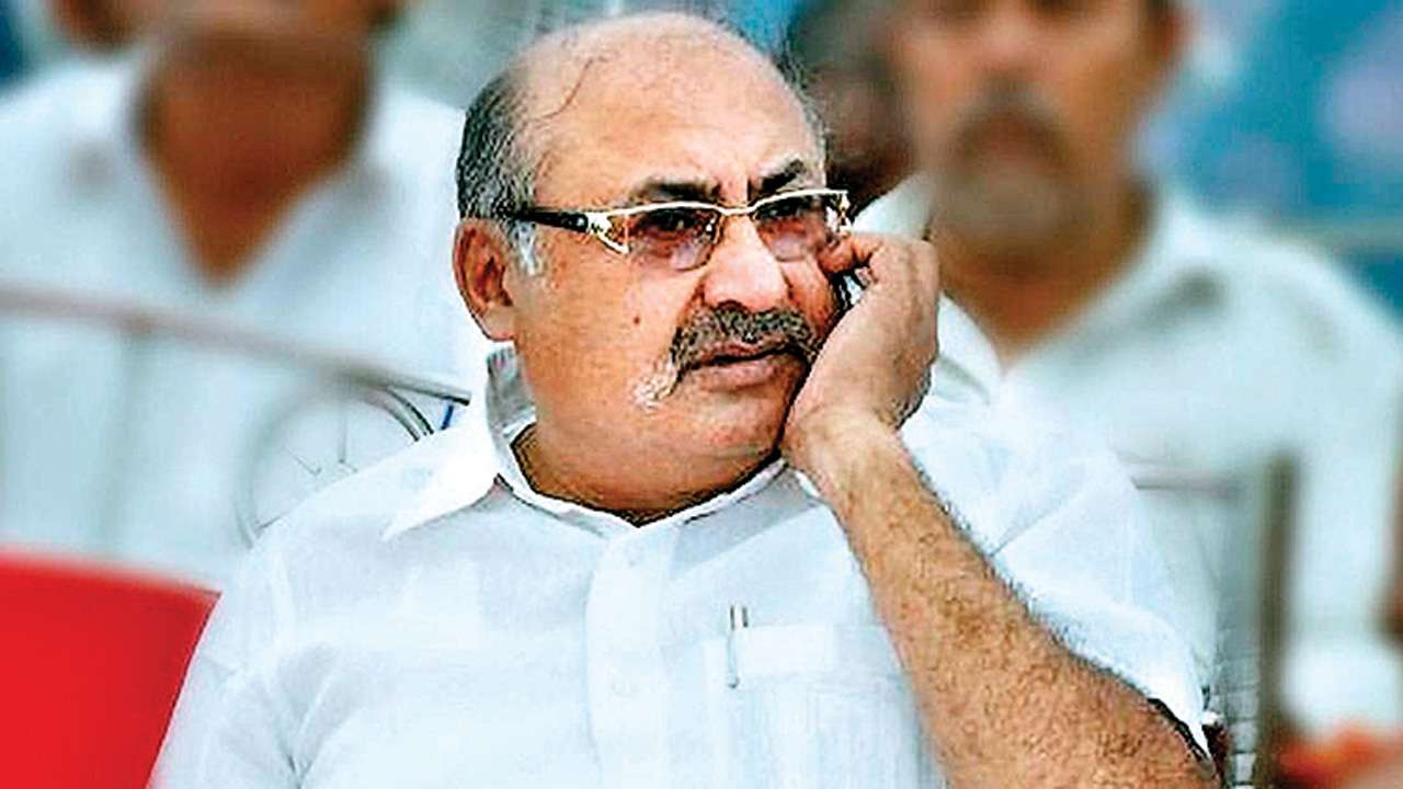 Gujarat: Chhabil Patel's son surrenders before SIT