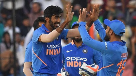 Australia post 272/9, India chase 273 to win ODI series