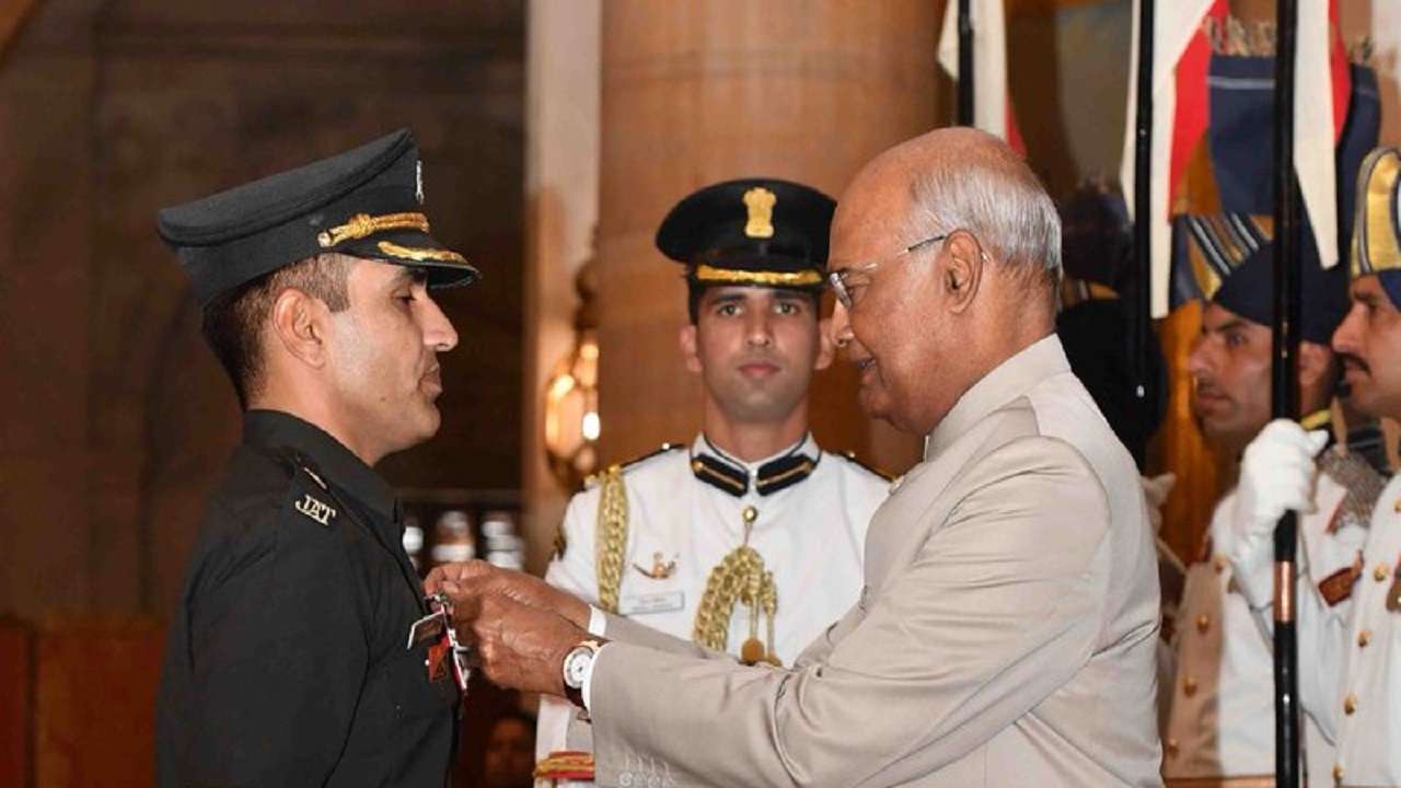 Gallantry Awards 2019: 16-year-old Irfan Ramzan Sheikh, who thwarted 3 ...