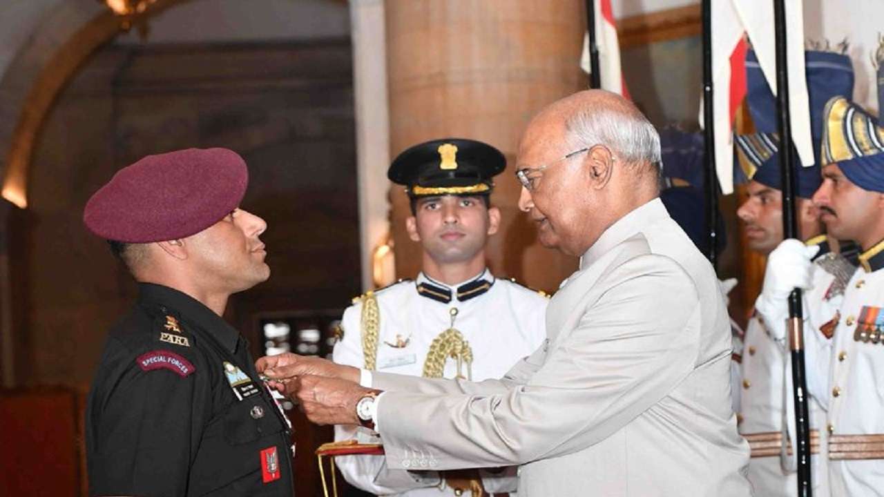 Gallantry Awards 2019: 16-year-old Irfan Ramzan Sheikh, who thwarted 3 ...