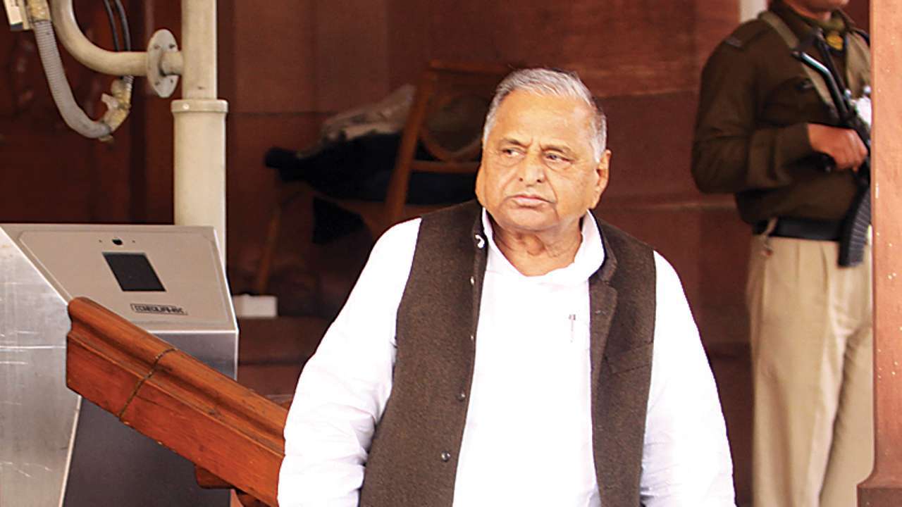 Mulayam Singh's name not on list of 40 star campaigners of SP