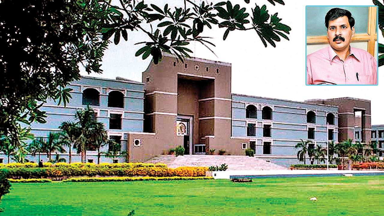Gujarat High Court seeks reply from state, Centre on IPS Rajnish Rai plea