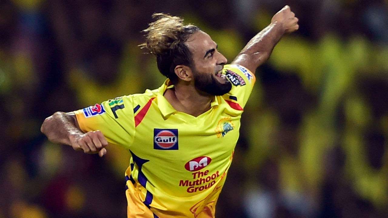 Imran Tahir removes Shreyas Iyer