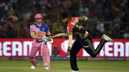 Steve Smith, Rahul Tripathi take RR close