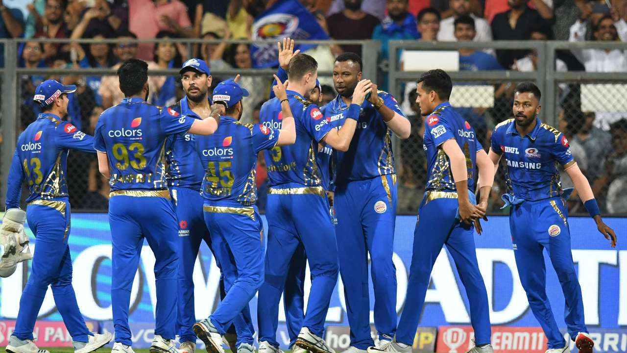 IPL 2019 MI vs CSK: 'Udta Pollard'- Kieron Pollard takes a flying catch ...