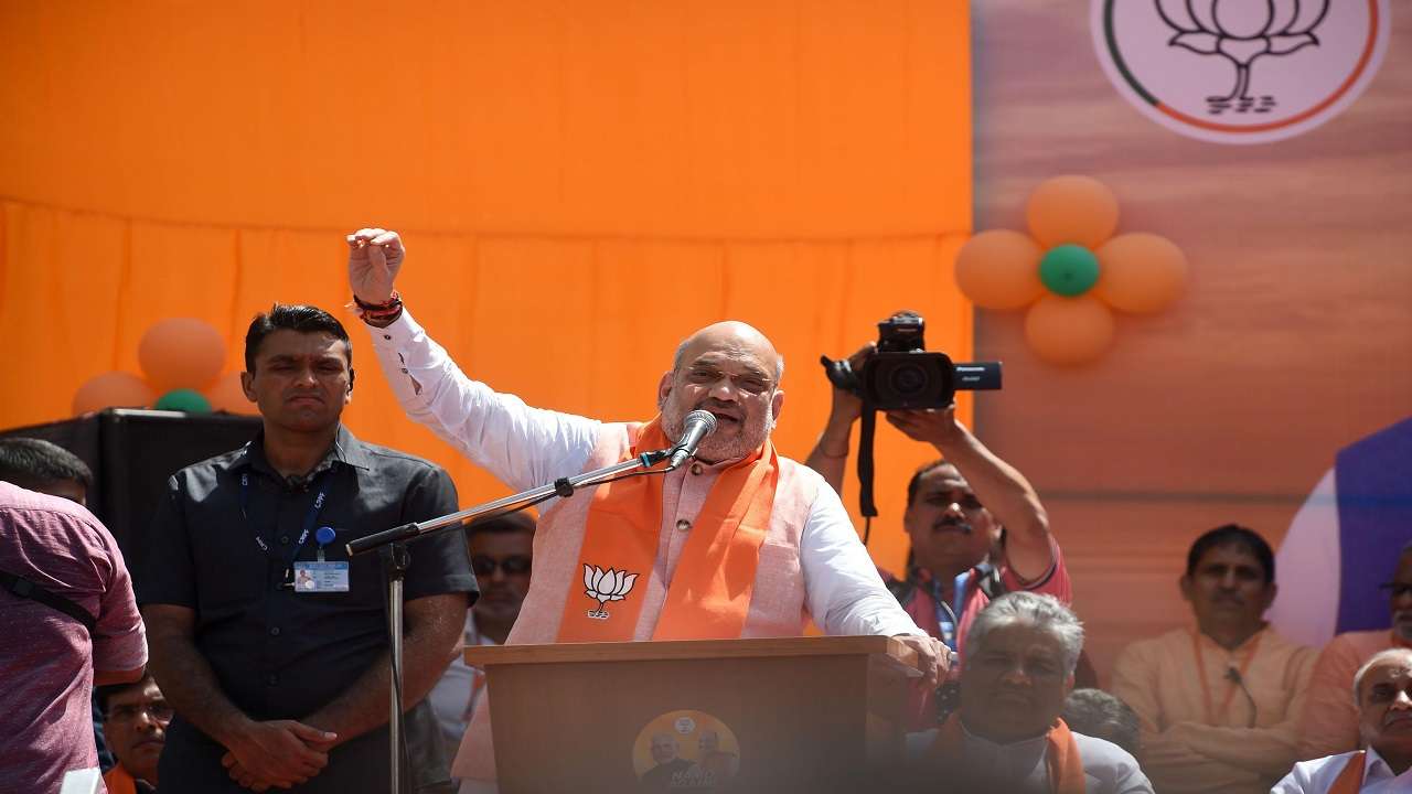 Amit shah cancels telangana visit, attends 'emergency' meeting with pm modi, other leaders