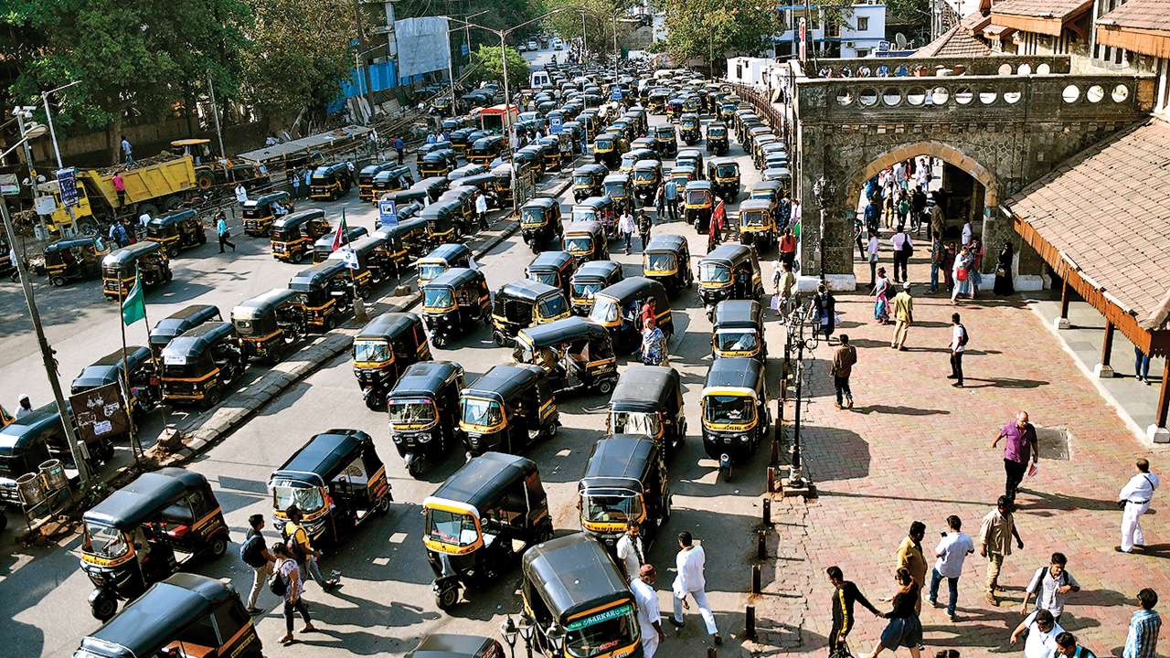 Bandra station