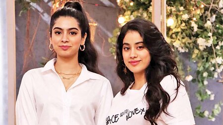 Khushi and Janhvi Kapoor fight over clothes!