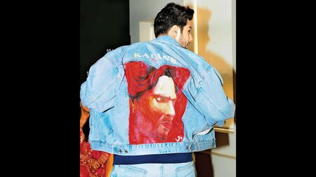 Varun Dhawan shows off his ‘Zafar’ jacket