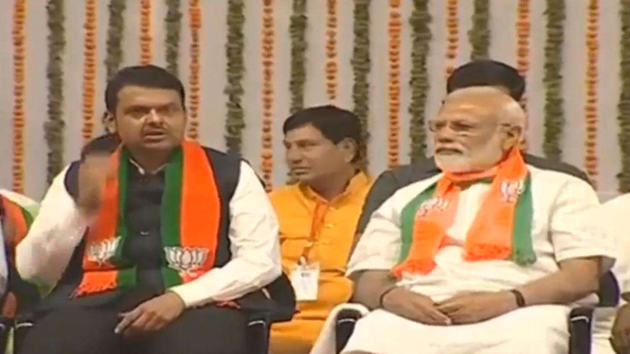 Modi and Fadnavis campaigning in Bhandara-Gondiya
