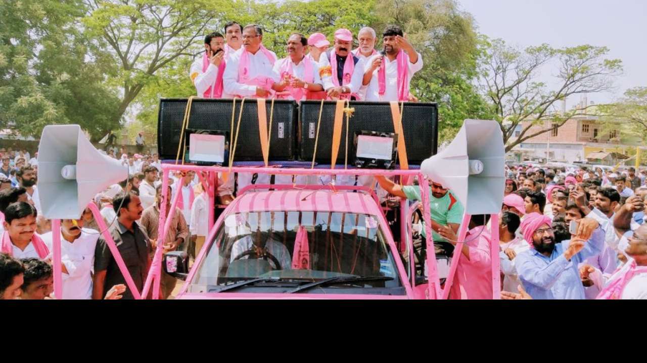 TRS candidate Venkatesh Nathani filing his nomination
