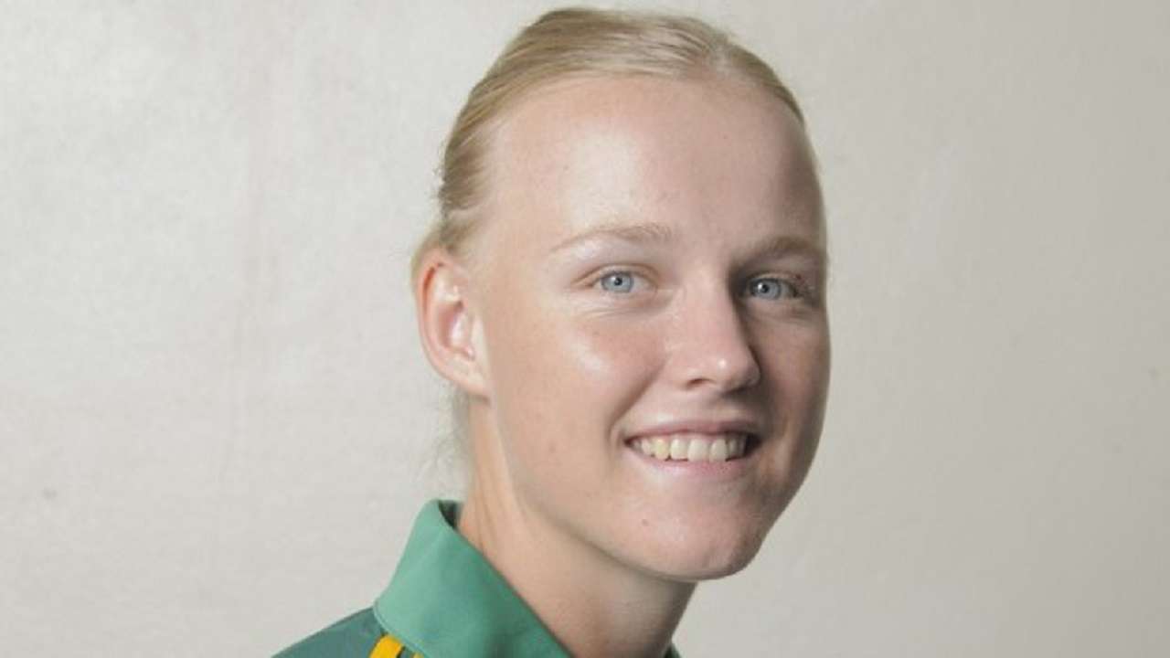 Xxx Fouie Videos - South Africa Women's World Cup cricketer Elriesa Theunissen-Fourie dies in  car crash
