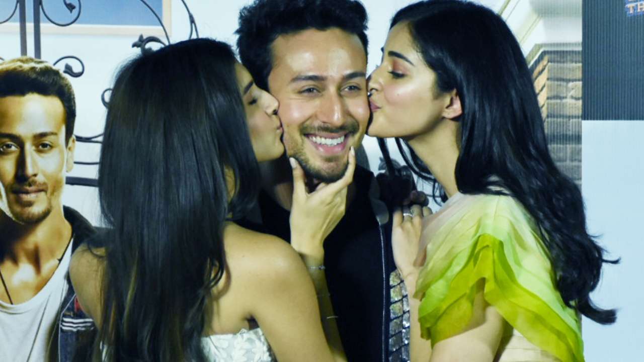 Alia Bhatt Tiger Shroff Xxx Sex - Watch: Ananya Panday and Tara Sutaria kiss Tiger Shroff passionately at  'Student Of The Year 2' trailer launch
