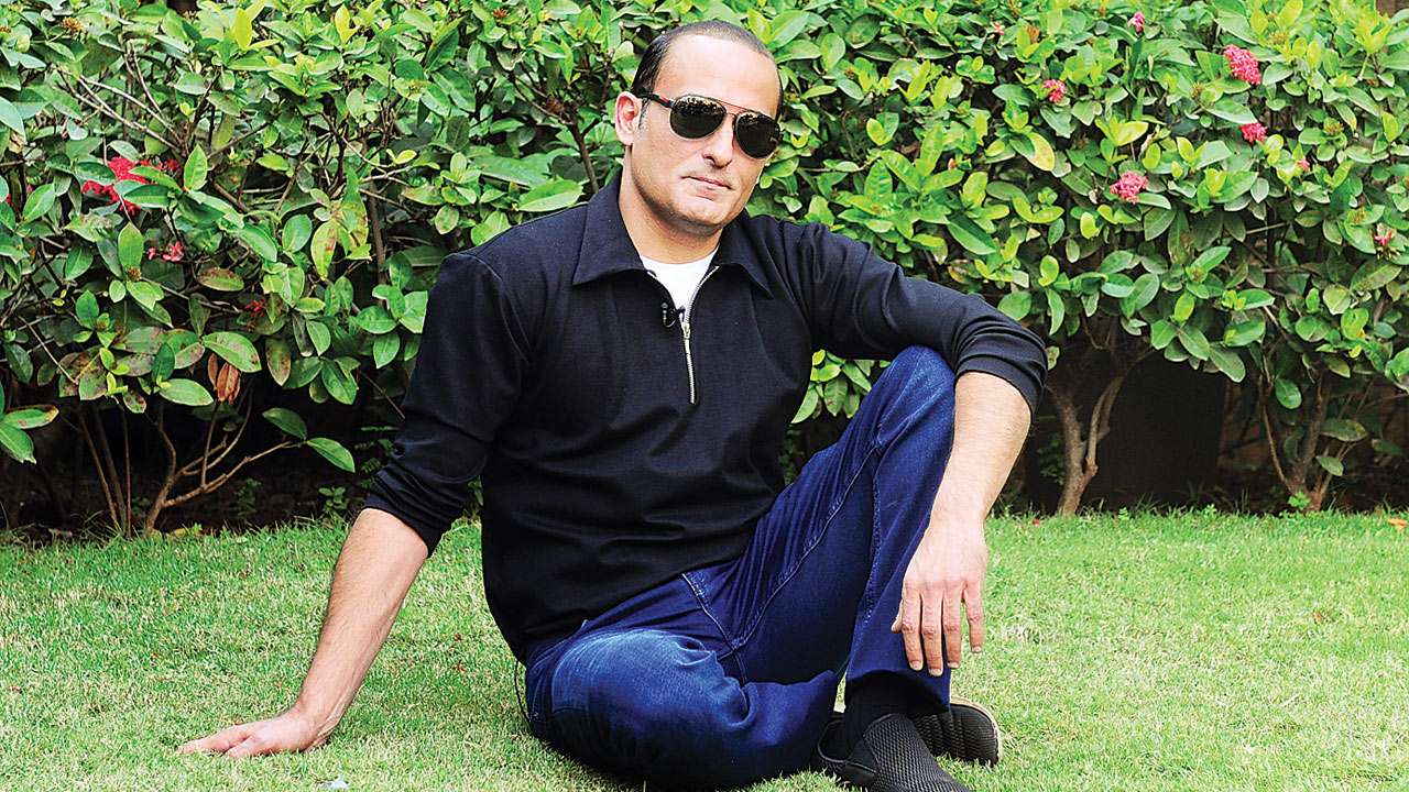 Akshaye Khanna flies to Mumbai from Bhopal just for a game of squash with his close friend