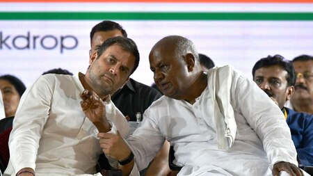Former PM HD Devegowda from Tumkur