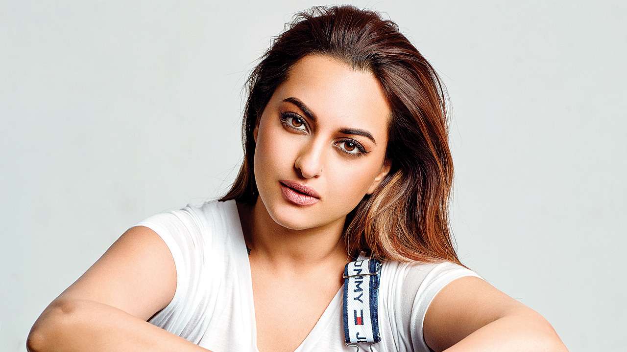 Sonakshi Xxx Full Hd Video - Sonakshi Sinha: Alia and I fed off each other's energy in 'Kalank'