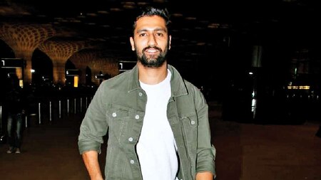 Injured Vicky Kaushal heads to Russia for his next