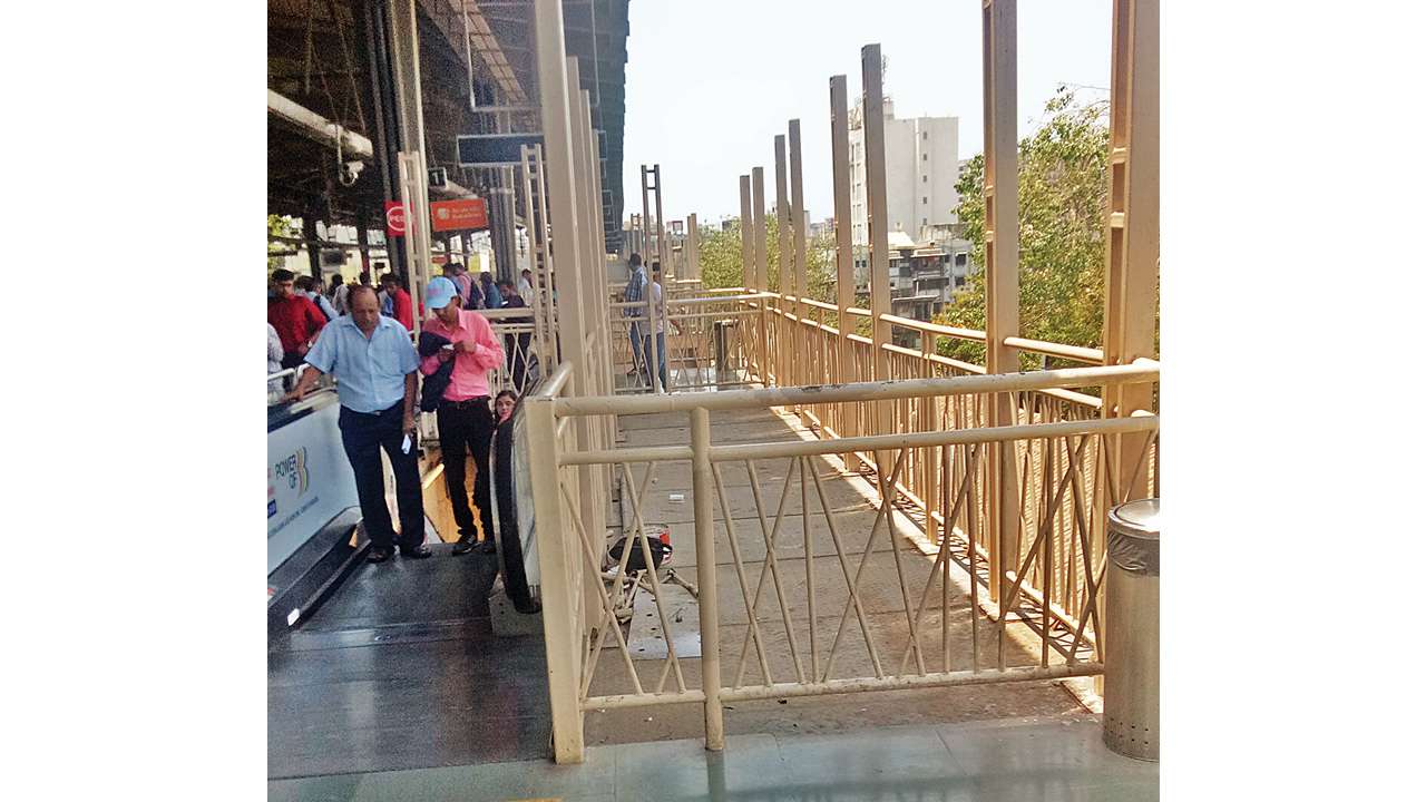 Andheri Metro station