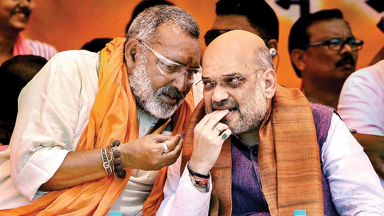 BJP president Amit Shah with party leader Giriraj Singh