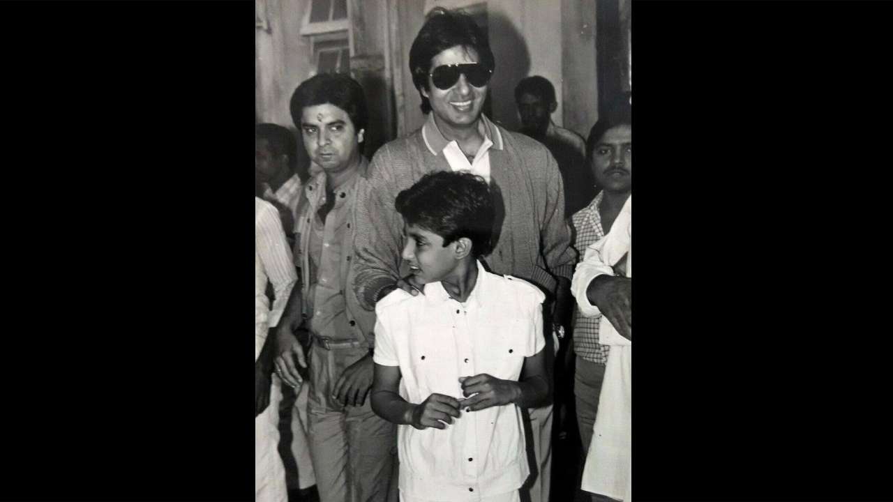 Abhishek Bachchan's Flashback Friday post with dad Amitabh
