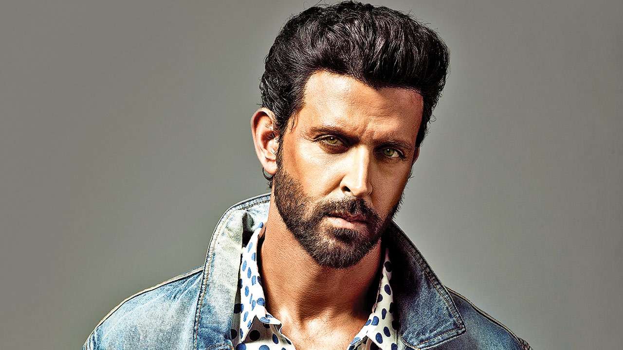 Hrithik Roshan makes his team work out with him