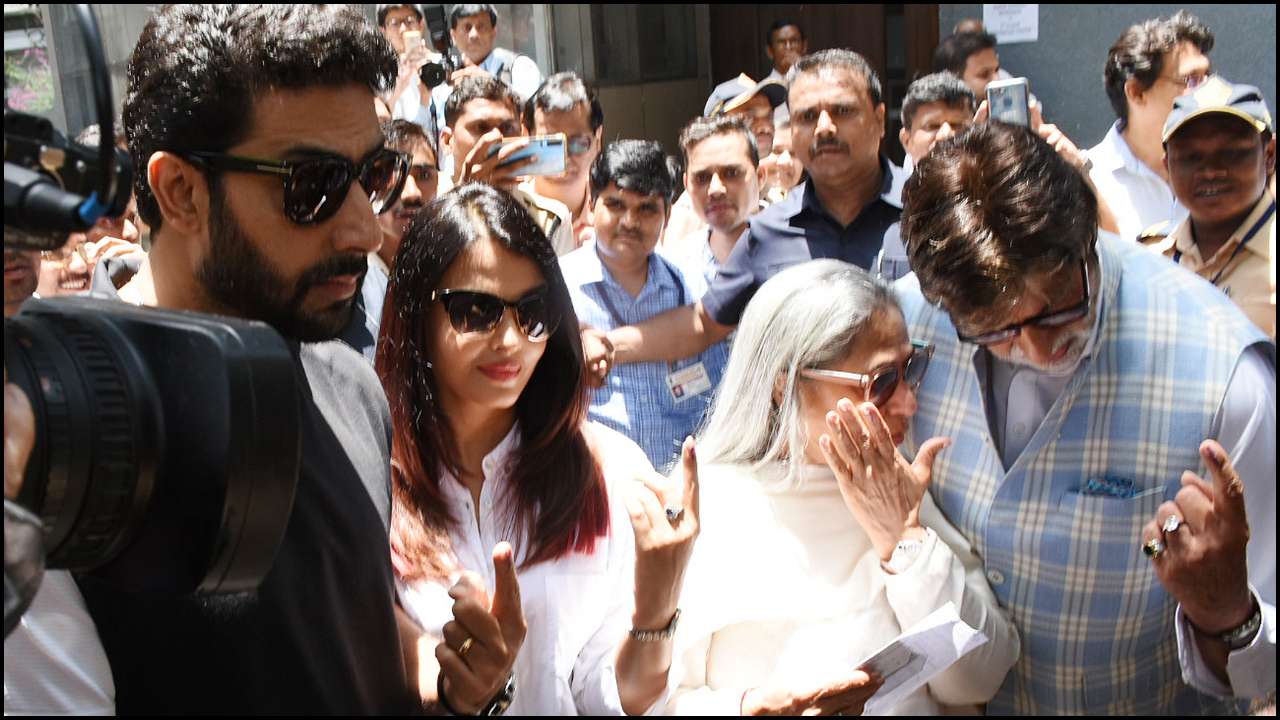 Bachchan family arrive