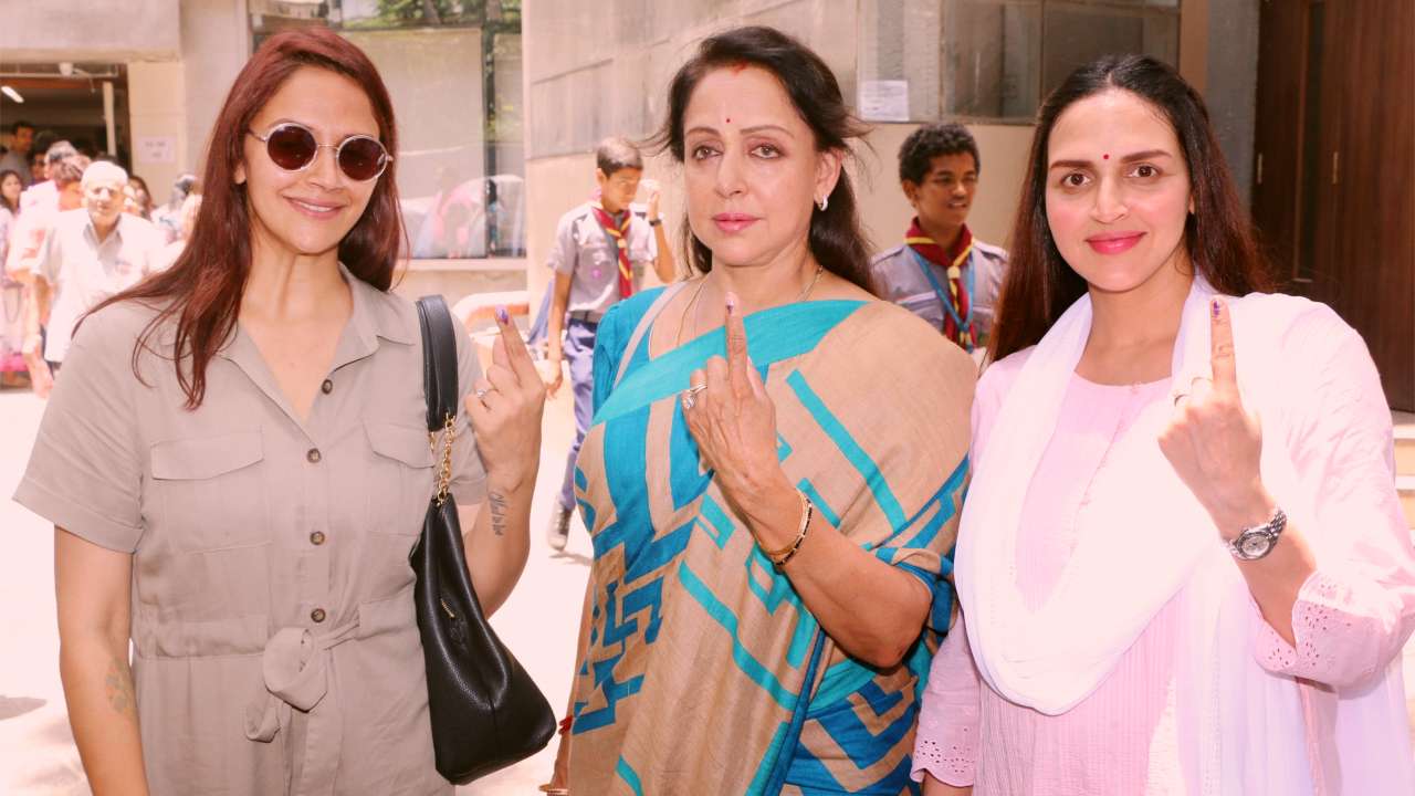 Hema Malini, Esha Deol and Ahana Deol