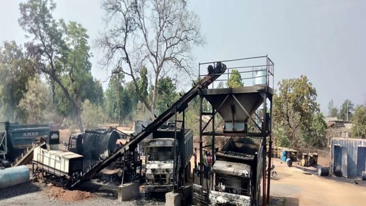 Maharashtra: Naxals set ablaze 27 machines, vehicles in Gadchiroli