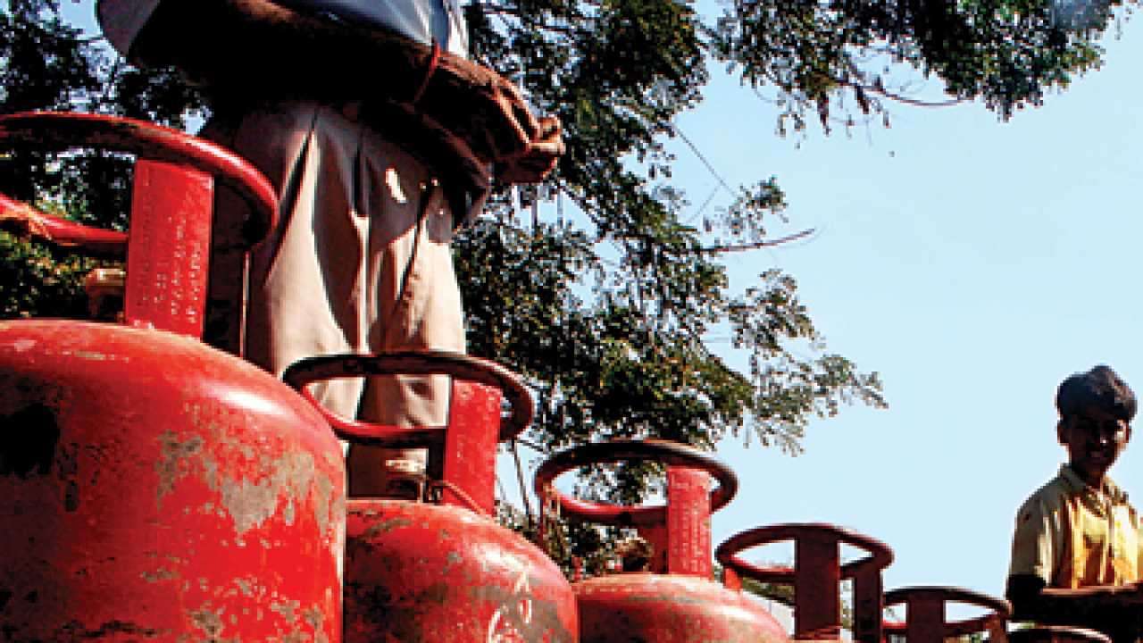 Lpg Cylinder Price Hiked Subsidised Increased By 28 Paise In New