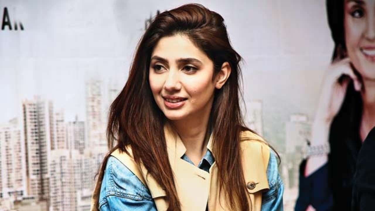 Is 'Raees' actress Mahira Khan engaged to beau Salim Karim? Here's ...