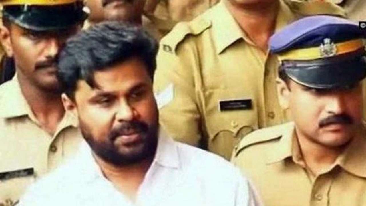 Actress Sexual Assault Case Sc Stays Trial Against Malayalam Actor Dileep