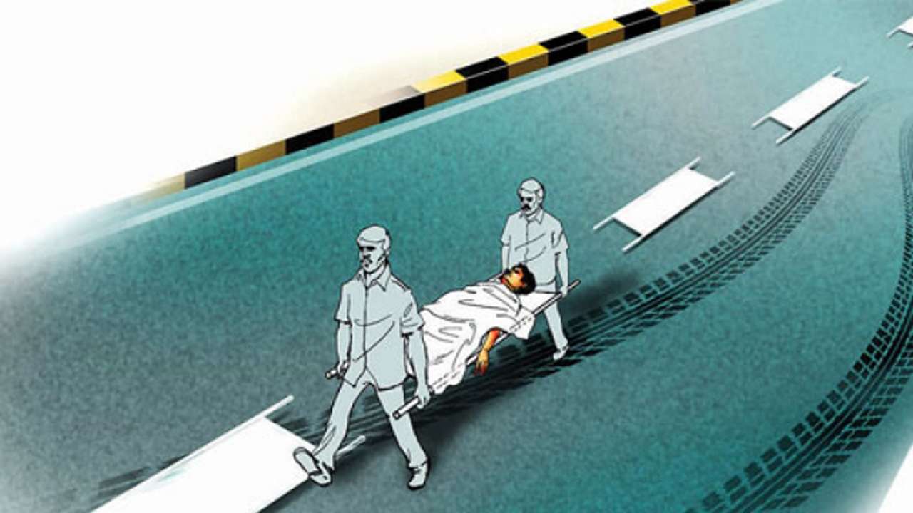 Gujarat: Police head constable crushed under a dumper near Uvarsad road