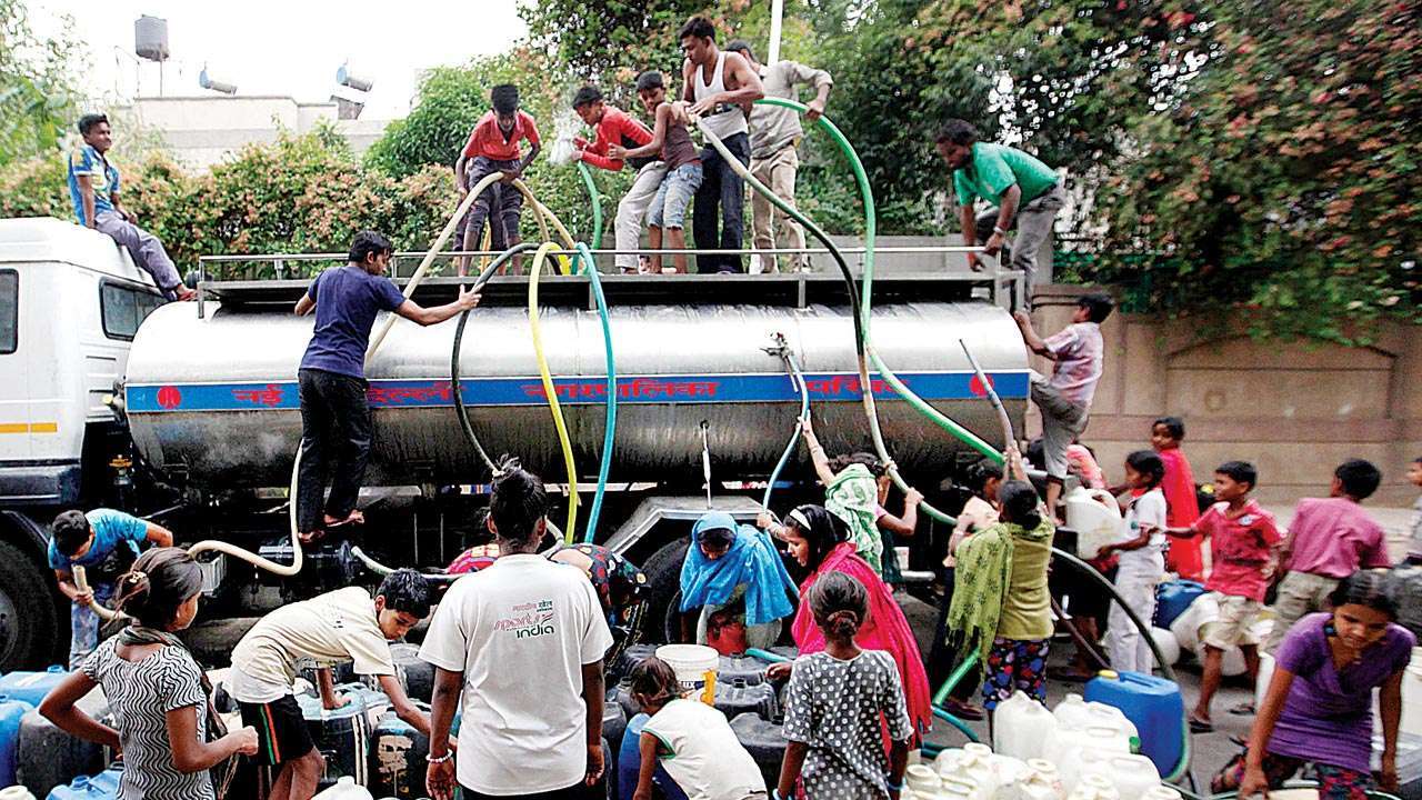 In South Delhi, basic issues of water supply, traffic congestion take