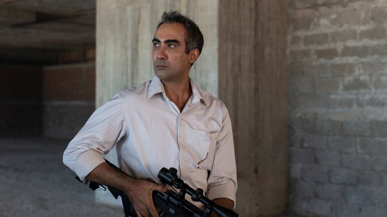 Ranvir Shorey as Shahid Khan