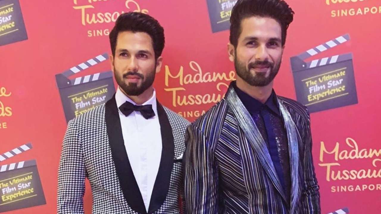 Shahid Kapoor and his Madame Tussauds wax statue are twinning in Singapore