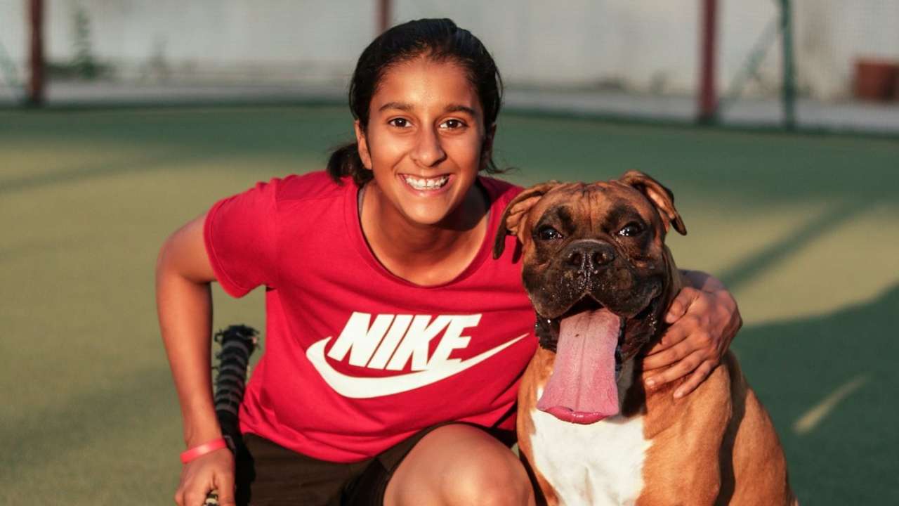 this-video-of-jemimah-rodrigues-playing-hockey-with-the-goodest-boy