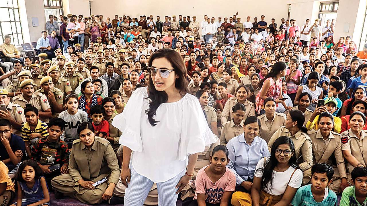 Mardaani 2: Rani Mukerji interacts with the Kota police