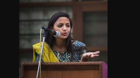 Shehla Rashid wants opposition to go to UN