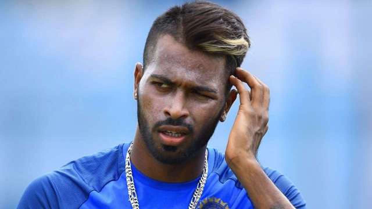 Hardik Pandya 'worst dancer' and 'selfie obsessed': Rohit Sharma