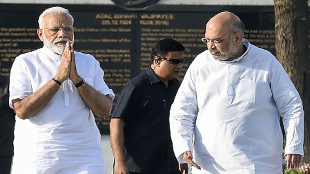 modi sarkar 2 0 pm meets amit shah to give final touches to cabinet ahead of oath ceremony modi sarkar 2 0 pm meets amit shah to